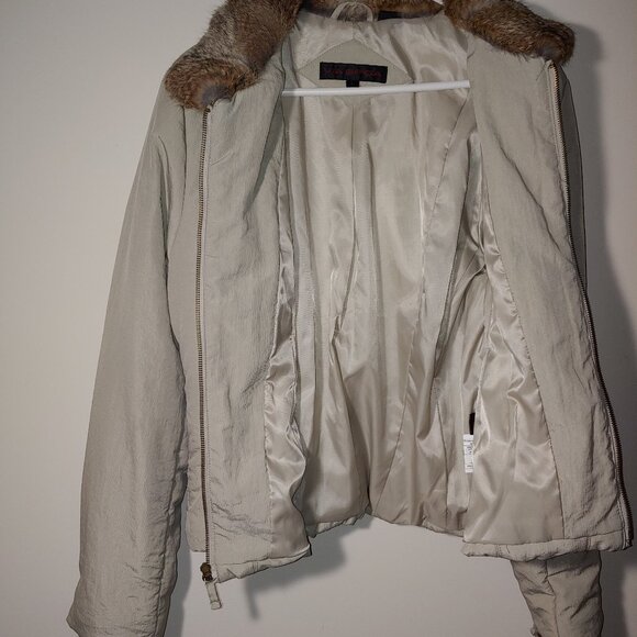 Via Spiga Rabbit Fur Collar and Cuffs Puffer Jacket Size L Oatmeal Cream - Picture 4 of 12